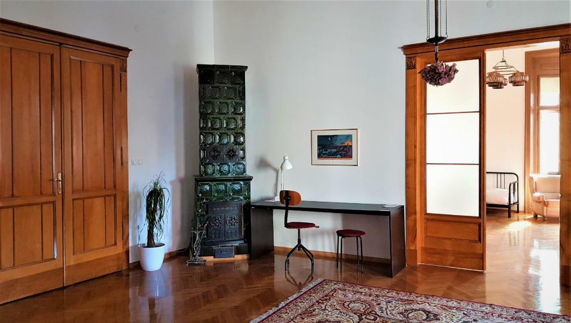 Luxury Apartment In The Heart Of Βαράζντιν Εξωτερικό φωτογραφία