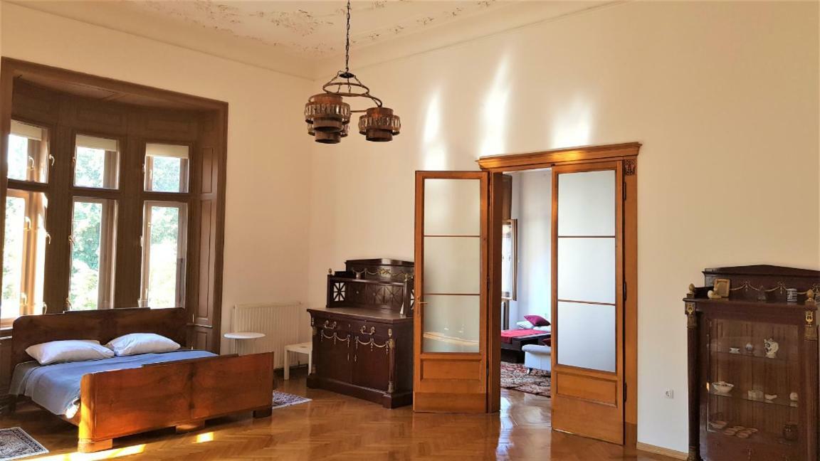 Luxury Apartment In The Heart Of Βαράζντιν Εξωτερικό φωτογραφία