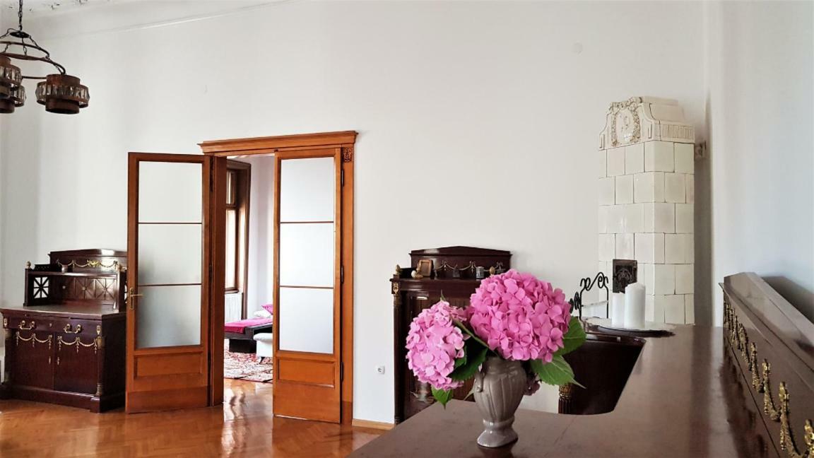 Luxury Apartment In The Heart Of Βαράζντιν Εξωτερικό φωτογραφία