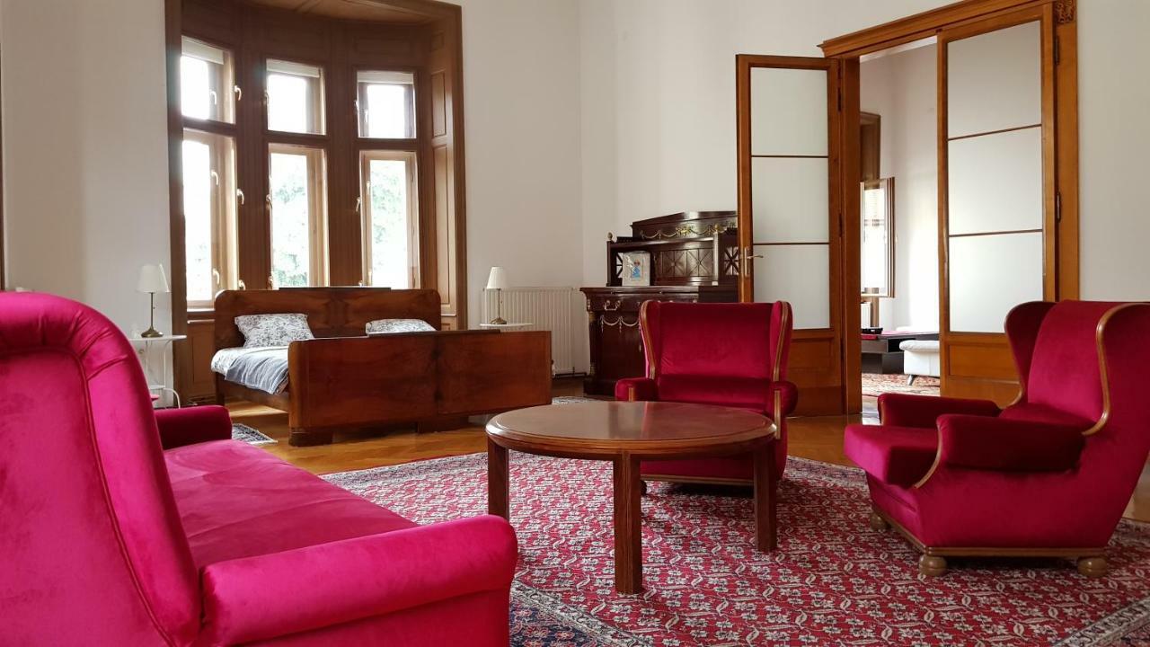 Luxury Apartment In The Heart Of Βαράζντιν Εξωτερικό φωτογραφία